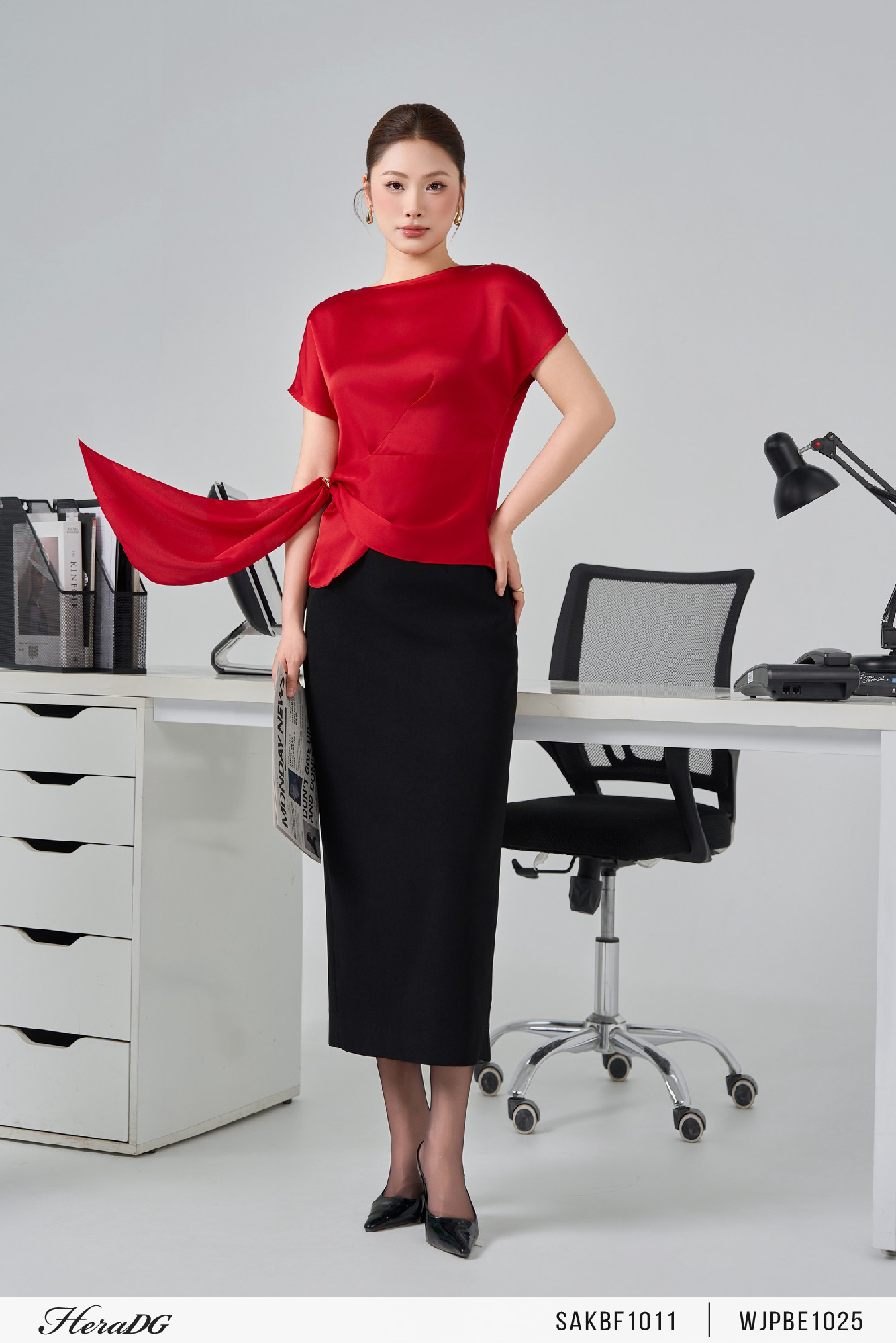 Ảnh của Áo lụa eo thắt vạt đổ